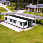 40ft Two Bed, One WIR, Laundry, Bathroom & Kitchen - Image 4