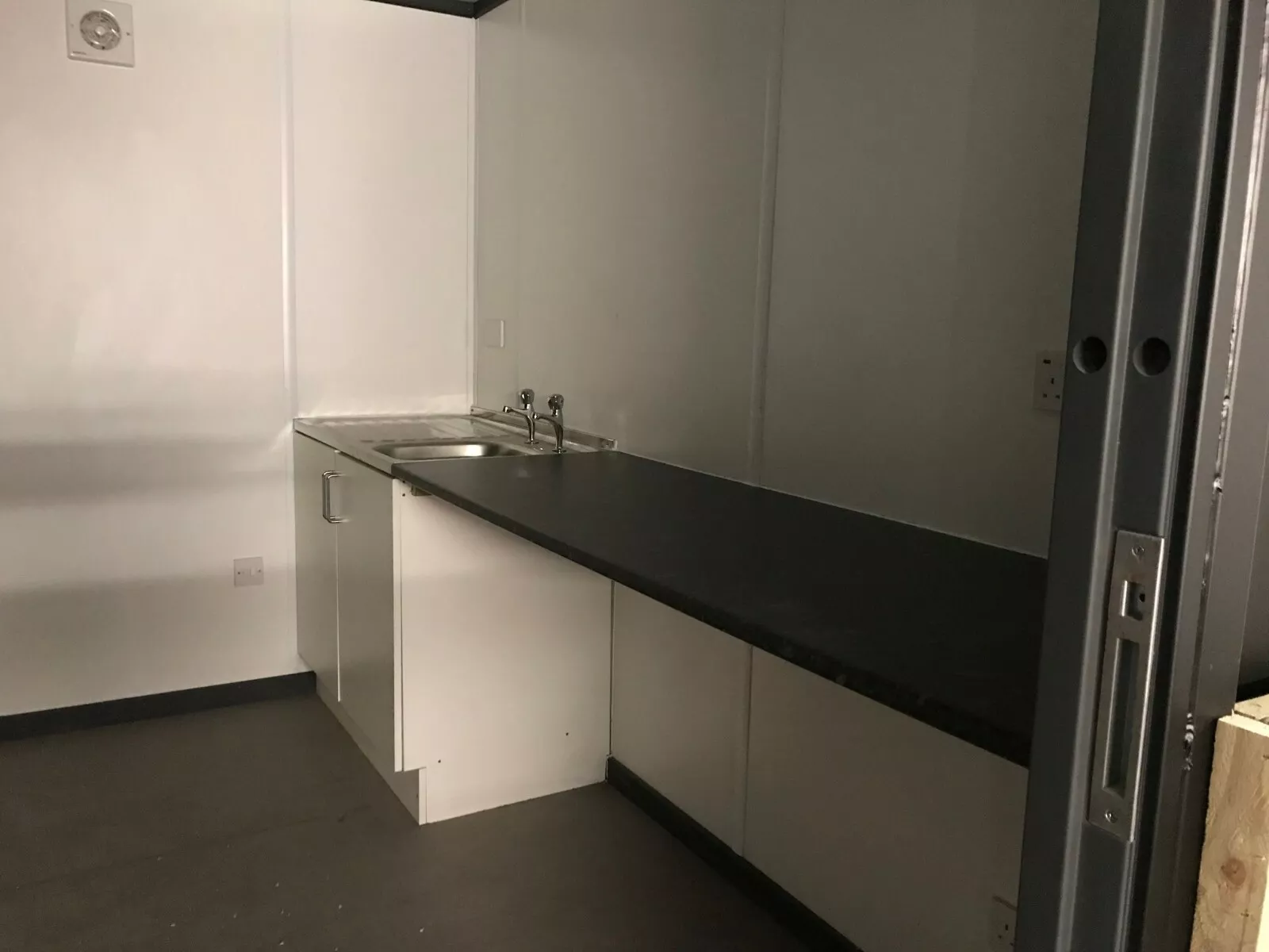 10ft x 8ft cladded food/drink outlet shipping containers