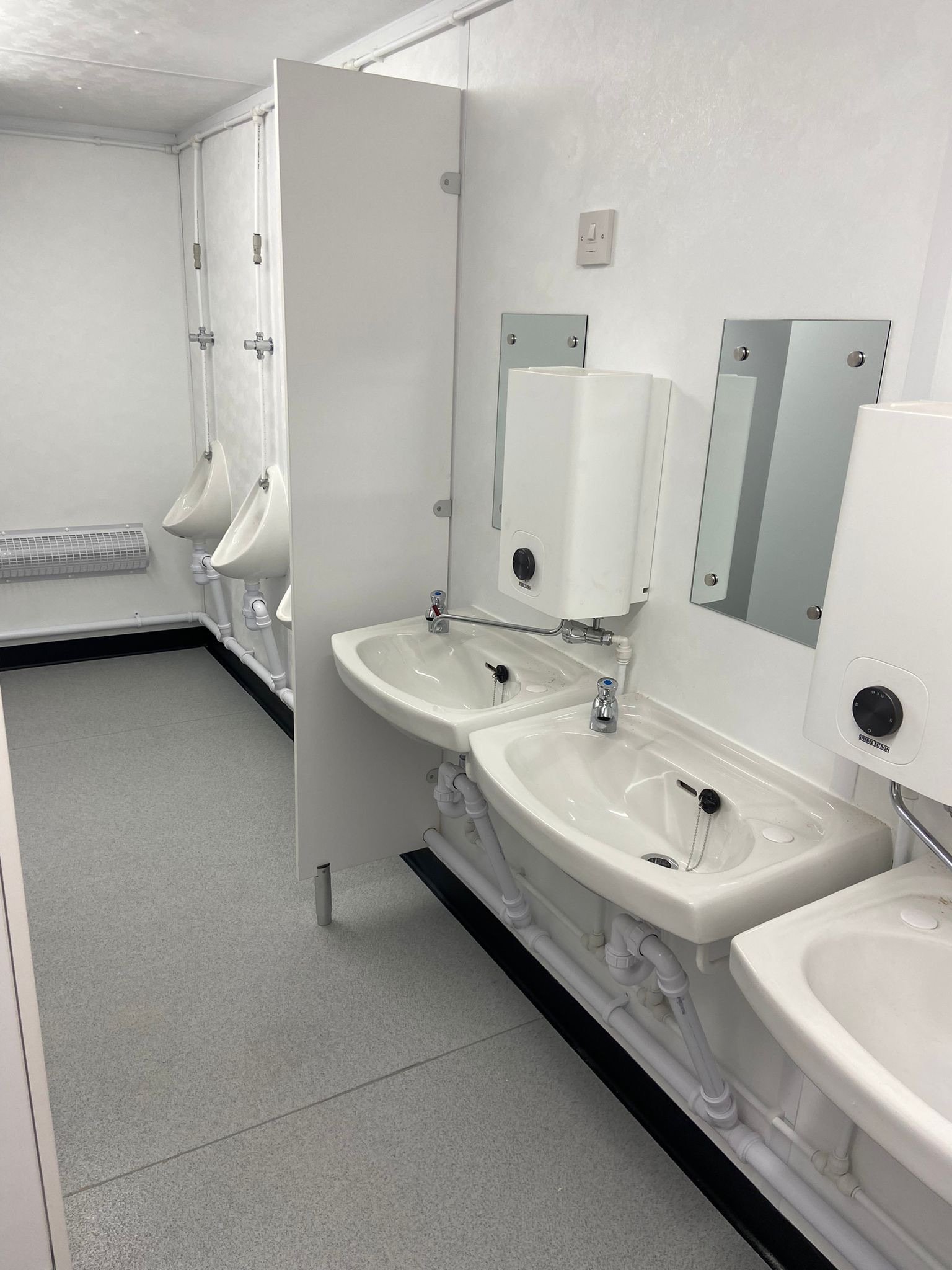 6+1 steel toilet cabin