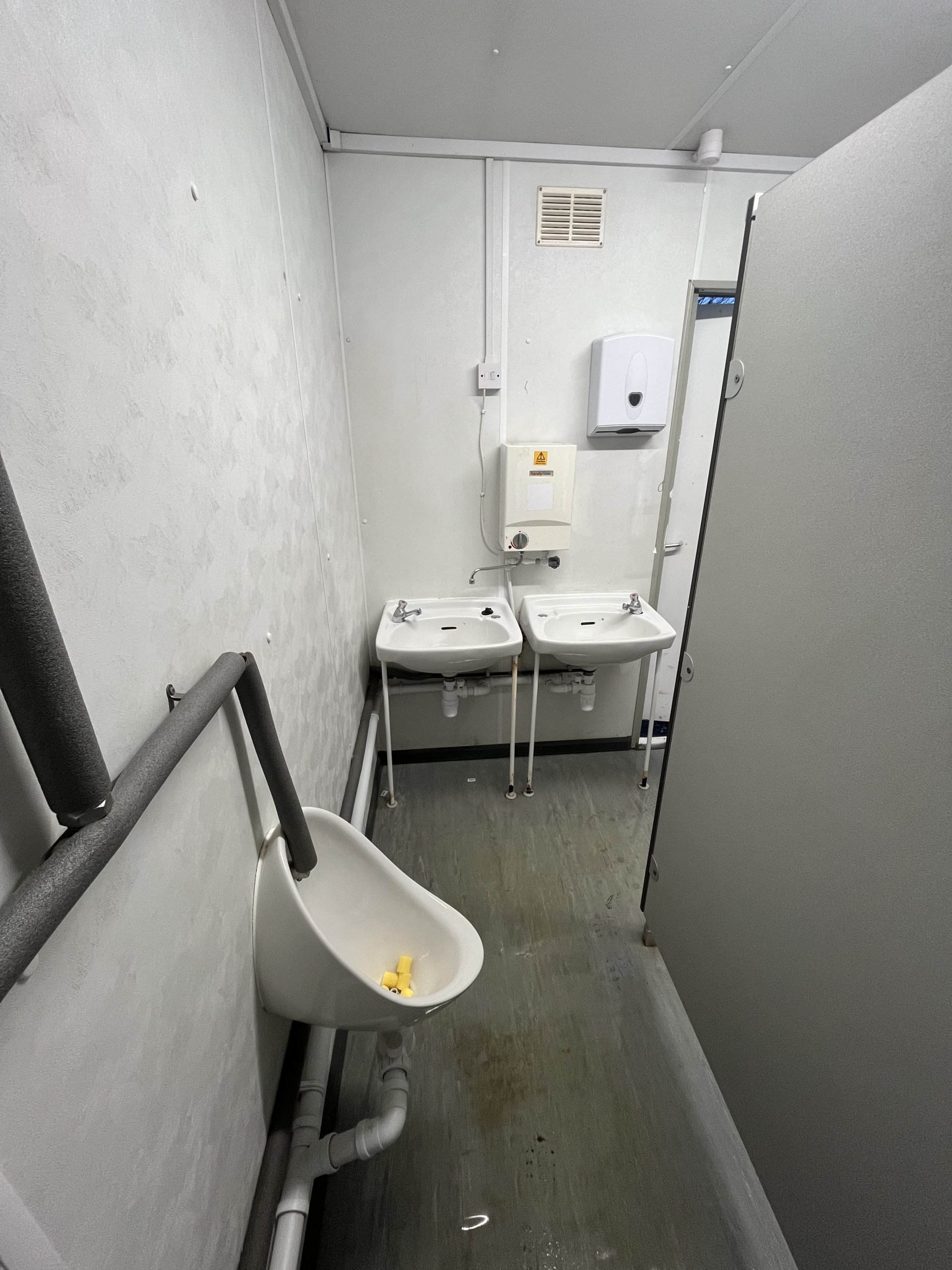 2+1 steel toilet cabin 12ft x 9ft