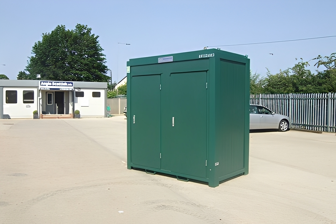 1+1 double mains toilet 8ft x 5ft (green)