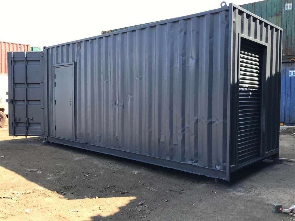 20ft x 8ft cladded food/drink outlet container