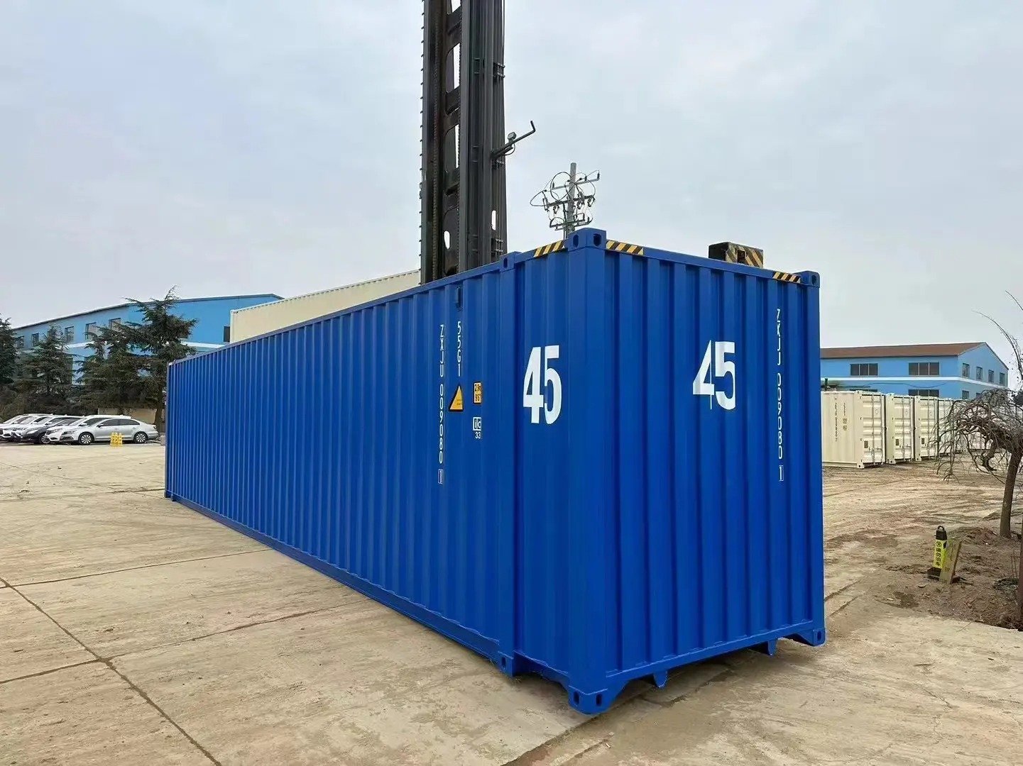 WhatsApp-Image-2024-09-30-at-21.13.18.jpeg 45FT High Cube Shipping Container - Image 1